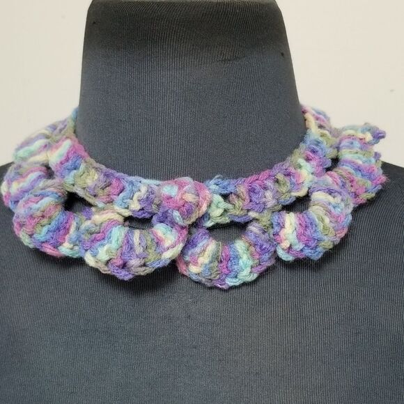 Handmade Crochet Peter Pan Collar Necklace Multicolor Pastel Statement Accessory - Picture 2 of 8